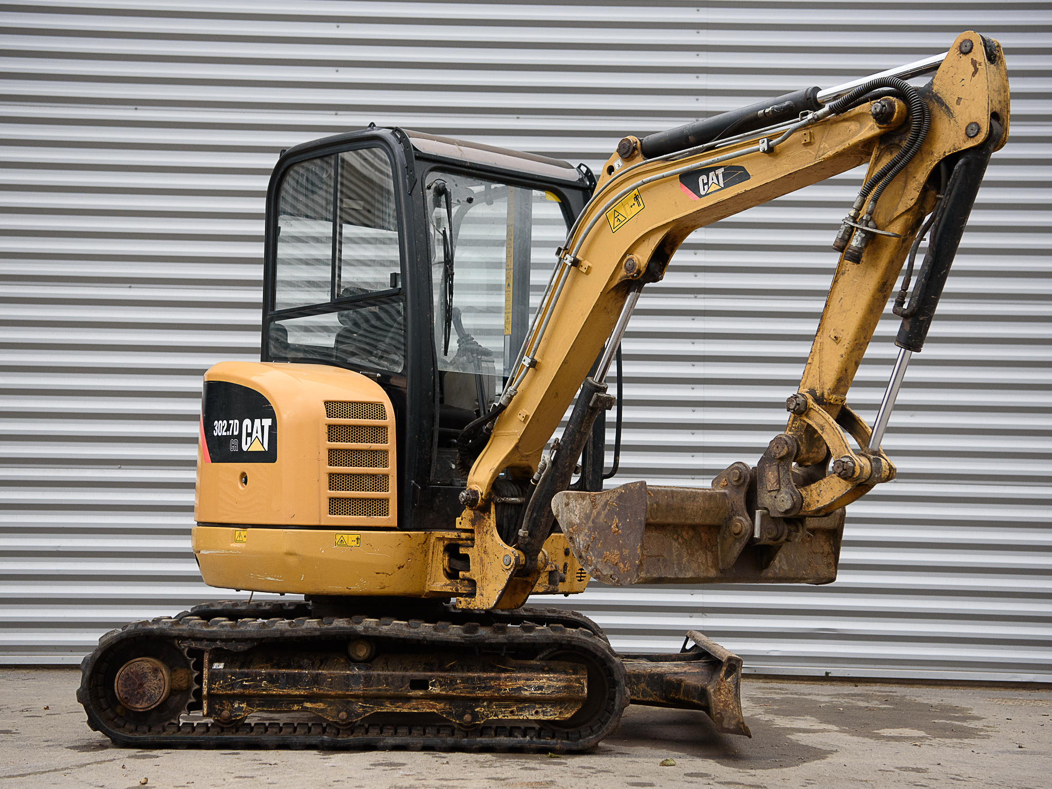 Jaune = mini pelle 2,5T